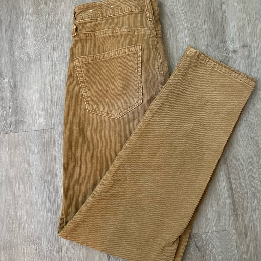 Corduroy American Eagle Mom Straight Jean